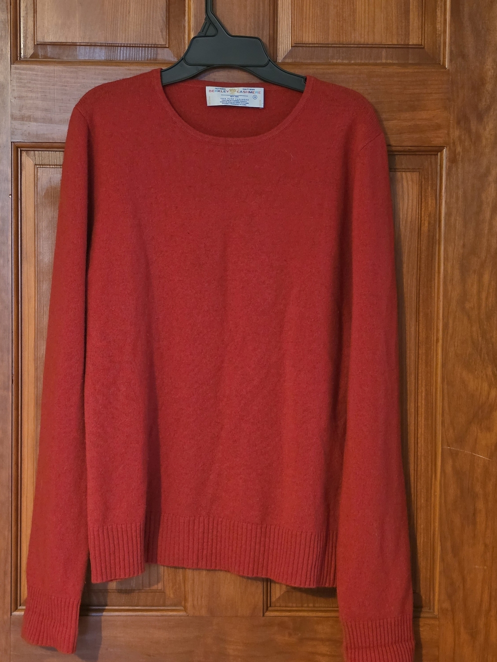 Vintage Berkley Cashmere, Classic Crewneck Sweater in Red - Women M